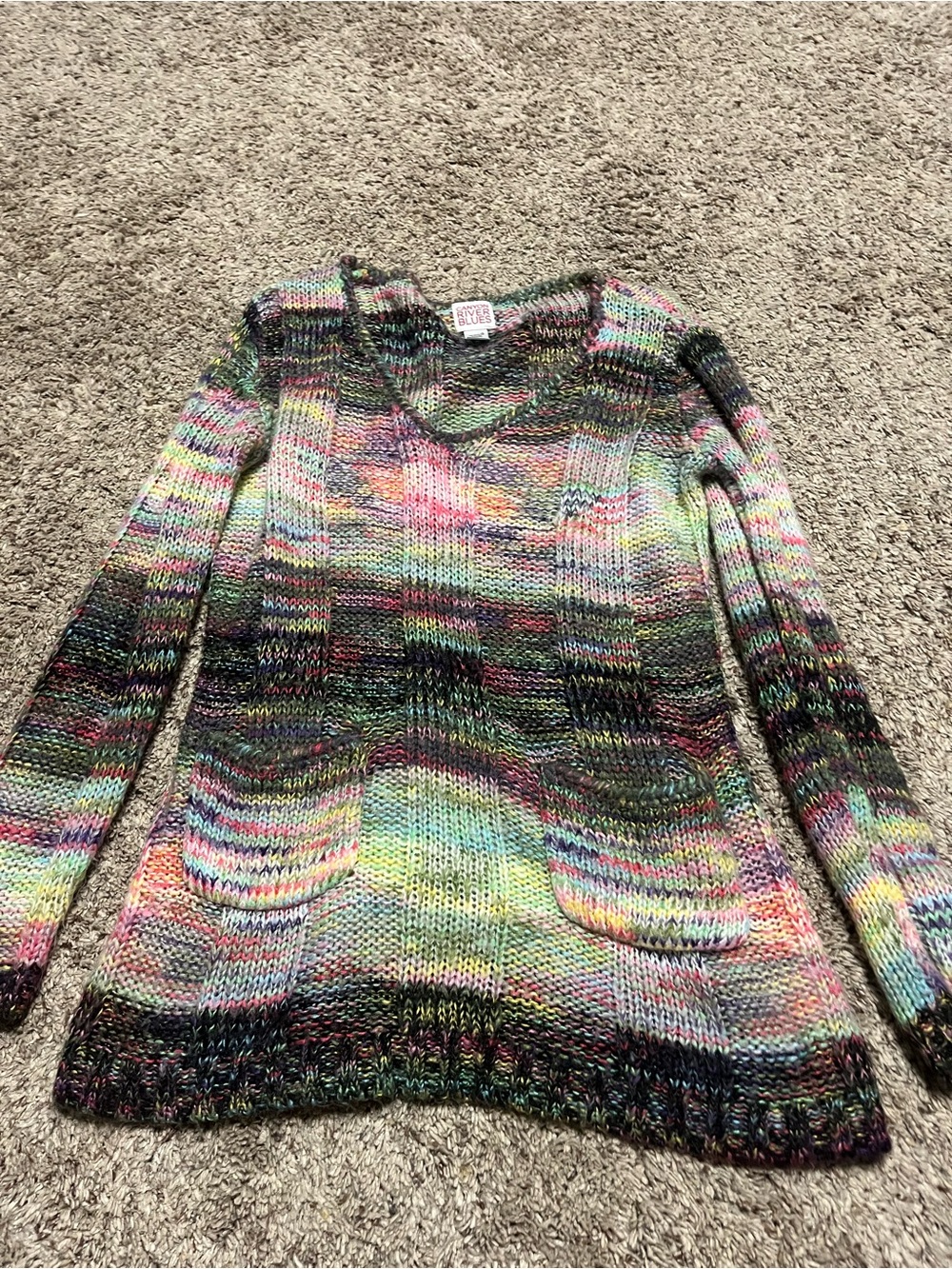 Canyon River Blues Multicolor V-Neck Pocket Sweater